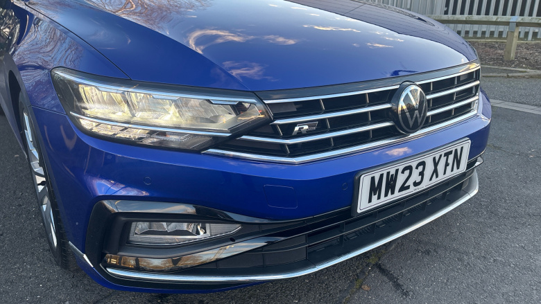Volkswagen Passat 2.0 TDI EVO SCR R-Line 5dr DSG Diesel Estate